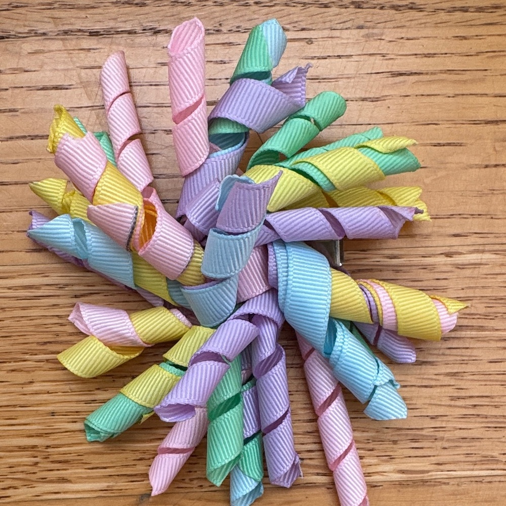 Vibrant Kids Ribbon Hair Clips Set - Picture 7 of 9